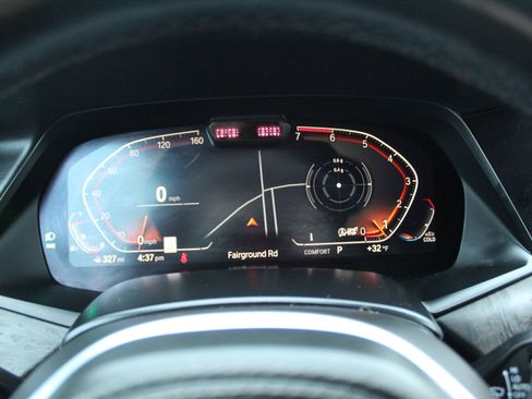 Used 2019 BMW X7 xDrive50i w/ Dynamic Handling Package image 15