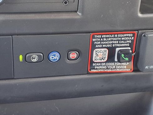 New 2025 Chevrolet Express 3500 w/ Power Convenience Package image 15