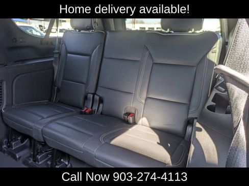 Used 2023 Chevrolet Suburban Premier image 24