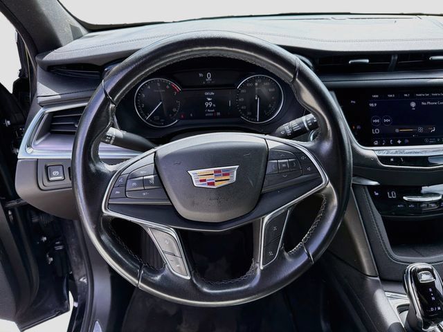 Used 2023 Cadillac XT5 Luxury AWD/4WD image 12