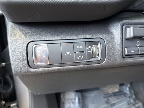 Used 2026 Chevrolet Silverado EV Trail Boss AWD/4WD image 74