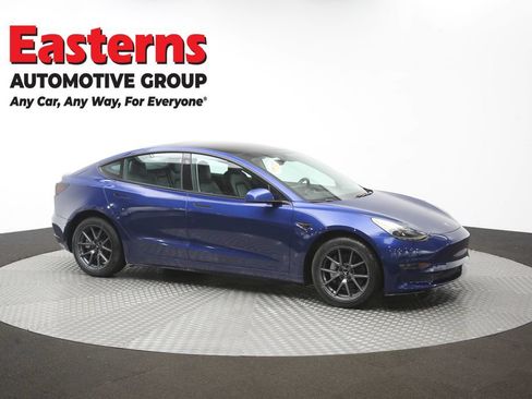 Used 2021 Tesla Model 3 Standard Range Plus RWD image 41