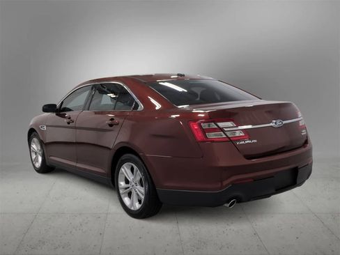 Used 2016 Ford Taurus SEL w/ Equipment Group 201A image 10