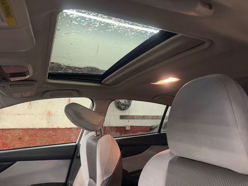 Used 2020 Subaru Crosstrek 2.0i Premium w/ Moonroof Package 2 image 17