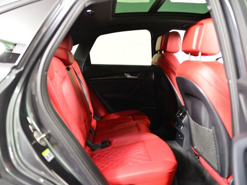 Used 2023 Audi SQ5 Premium Plus w/ Premium Plus Package image 22