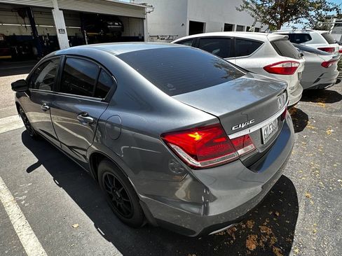 Used 2013 Honda Civic LX image 25