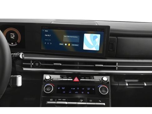 Used 2025 Hyundai Santa Fe SEL FWD image 7