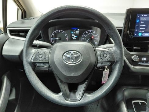 Used 2024 Toyota Corolla LE image 21