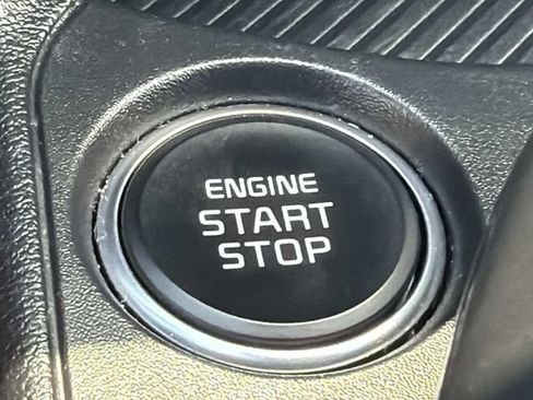 Used 2025 Kia K4 FWD image 24