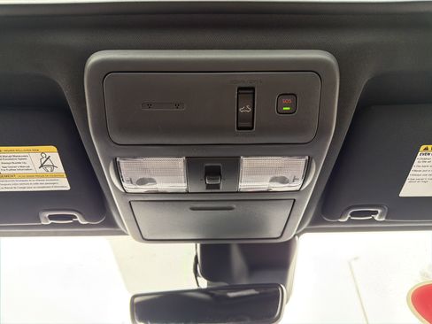 Used 2024 Nissan Frontier PRO-4X w/ Pro Premium Package image 17