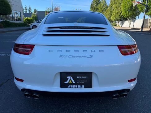Used 2013 Porsche 911 Carrera S RWD image 9