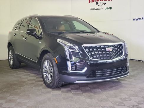 Used 2023 Cadillac XT5 Premium Luxury w/ LPO, Floor Liner Package AWD/4WD image 2