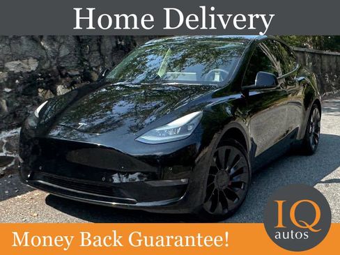 Used 2022 Tesla Model Y Performance image 1
