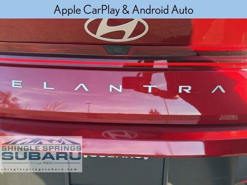 Used 2025 Hyundai Elantra SEL image 21