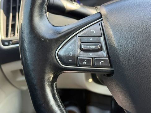 Used 2014 INFINITI Q50 2.0t w/ Moonroof Package image 23