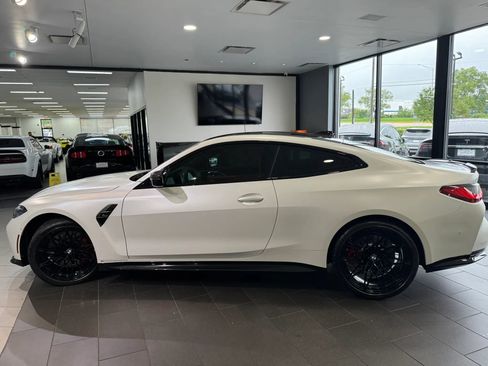 Used 2021 BMW M4 Competition w/ M Carbon Exterior Package RWD image 10