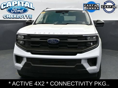 Used 2025 Ford Expedition Active RWD image 2