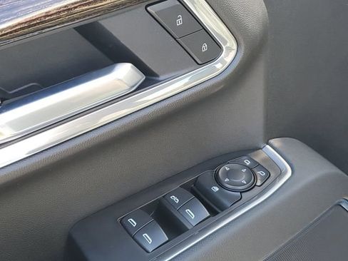 New 2026 GMC Sierra 1500 Elevation image 23