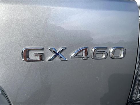 Used 2023 Lexus GX 460 Premium image 10