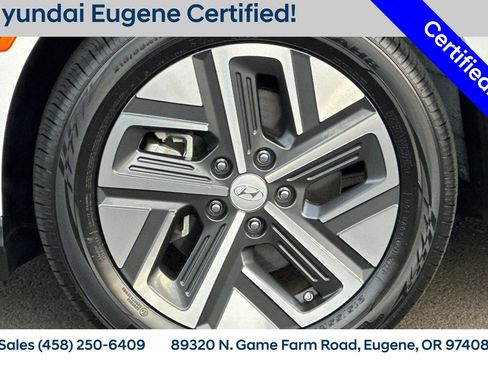 Used 2023 Hyundai Kona SE image 34