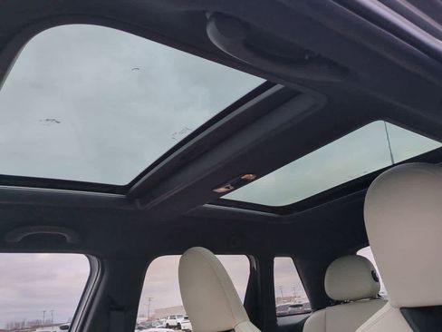 Used 2025 MINI Cooper S image 17