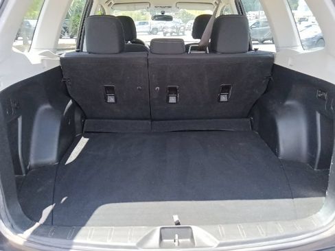 Used 2018 Subaru Forester 2.5i AWD/4WD image 29
