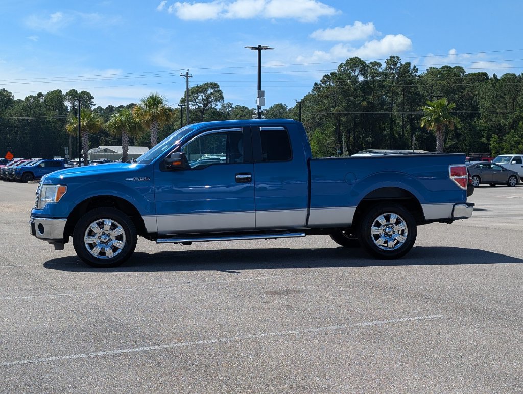 Used 2012 Ford F150 XLT w/ XLT Chrome Pkg RWD image 2