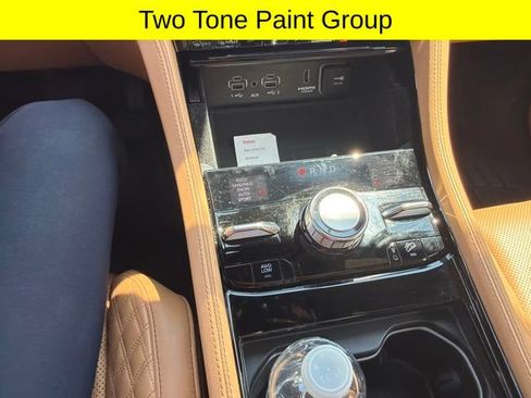 Used 2022 Jeep Grand Cherokee L Summit AWD/4WD image 10