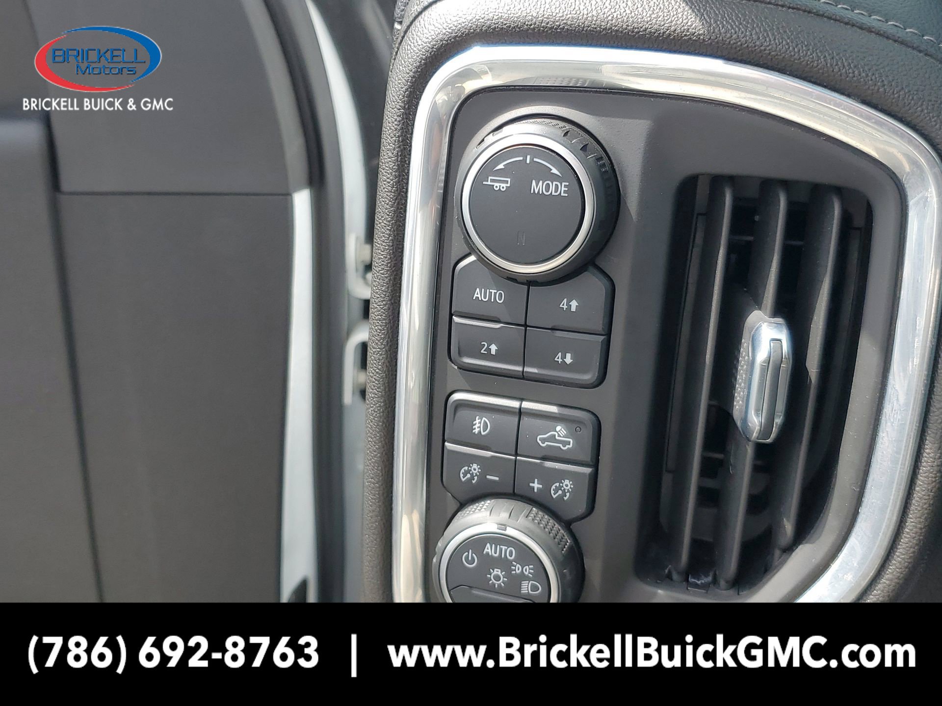 Used 2022 Chevrolet Silverado 3500 LTZ AWD/4WD image 18