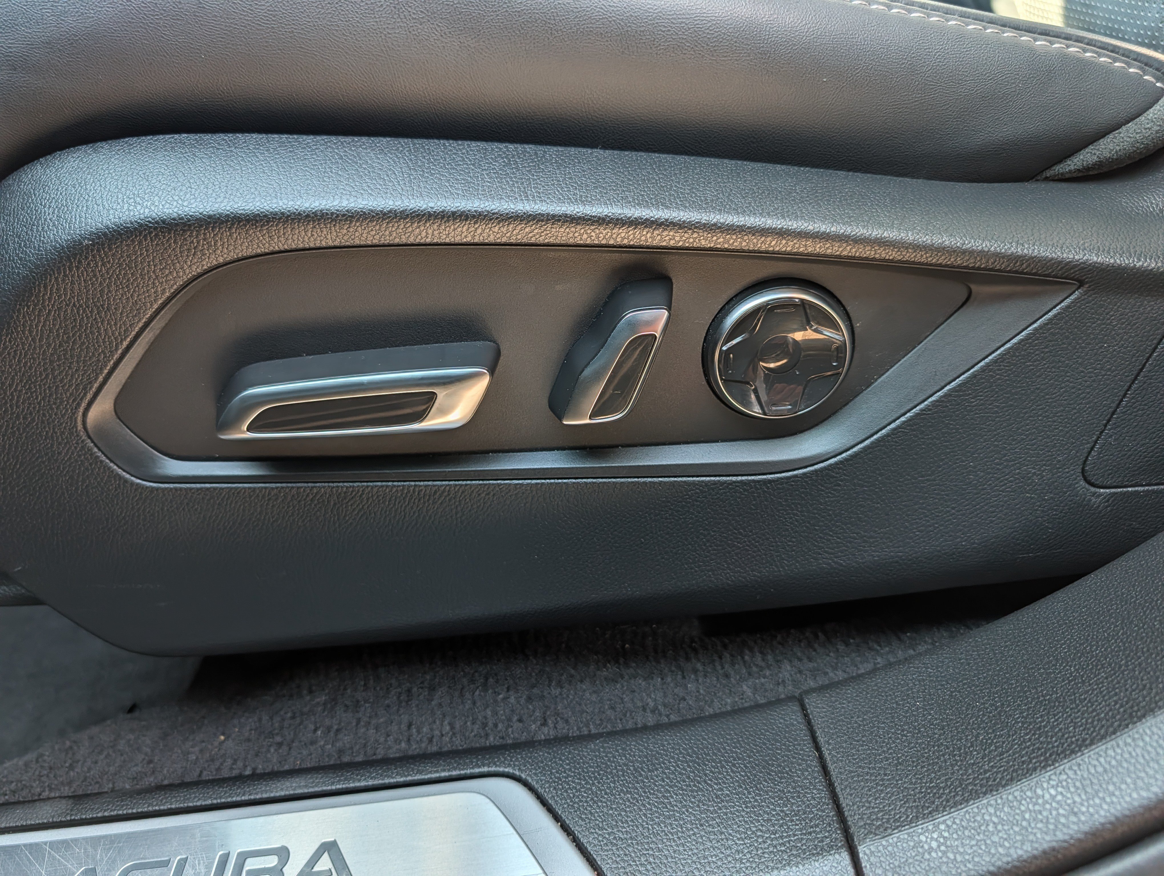 Certified 2024 Acura RDX w/ Technology Package AWD/4WD image 20