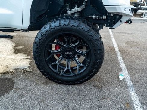 Used 2020 Toyota Tundra 1794 Edition image 14