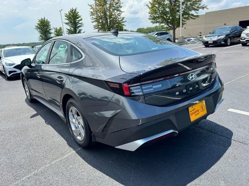Used 2025 Hyundai Sonata SE FWD image 5