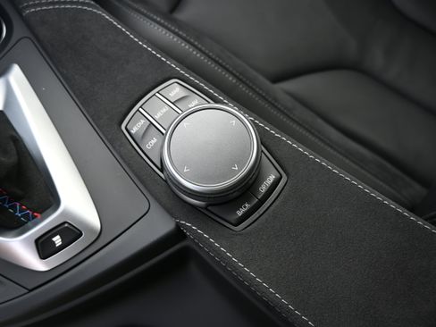 Used 2020 BMW M4 CS w/ Executive Package RWD image 44