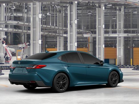 New 2026 Toyota Camry SE AWD/4WD image 10