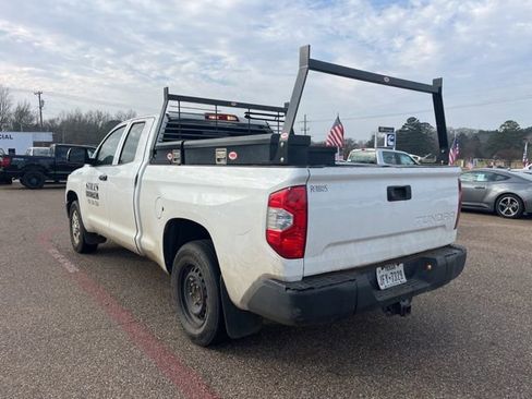 Used 2017 Toyota Tundra SR image 30