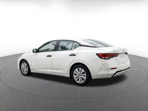 Used 2025 Nissan Sentra S FWD image 7