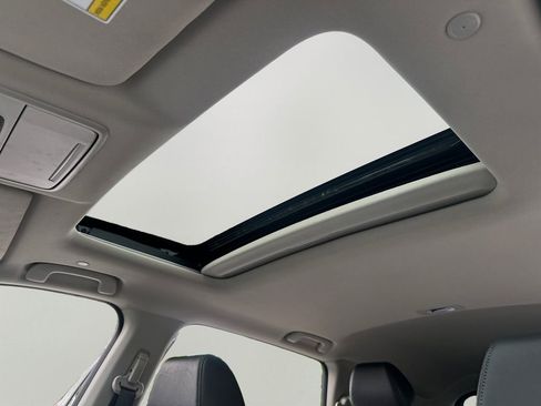 Certified 2025 Honda CR-V EX-L image 22