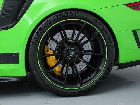Used 2019 Porsche 911 GT3 RS RWD image 39