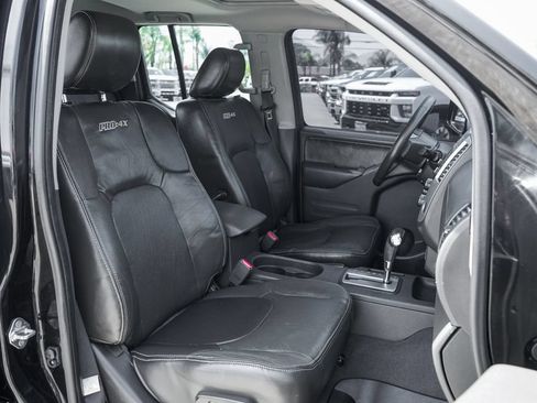 Used 2018 Nissan Frontier PRO-4X w/ Pro-4x Luxury Package AWD/4WD image 37