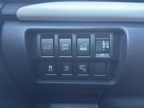 Certified 2023 Subaru Forester Limited AWD/4WD image 29