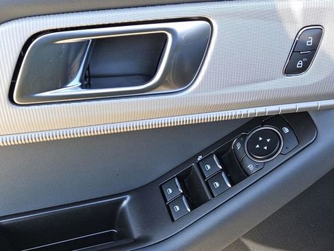 New 2026 Ford Explorer Active image 26