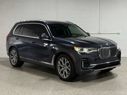 Used 2021 BMW X7 xDrive40i w/ Premium Package AWD/4WD image 4