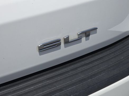 Used 2022 GMC Yukon XL SLT RWD image 24