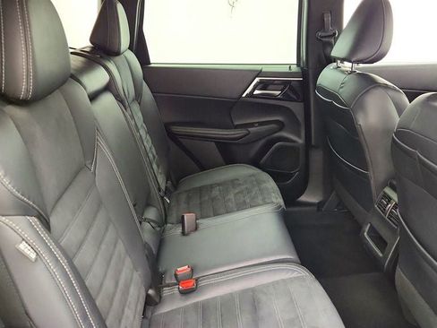 Used 2022 Mitsubishi Outlander SE AWD/4WD image 23