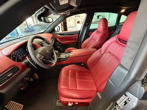 Used 2022 Maserati Levante Modena AWD/4WD image 25