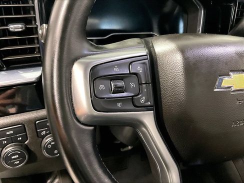 Used 2023 Chevrolet Silverado 1500 LT AWD/4WD image 22
