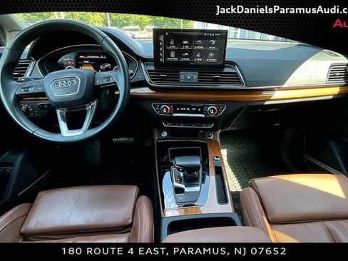 Used 2023 Audi Q5 e Premium Plus w/ Premium Plus Package AWD/4WD image 13