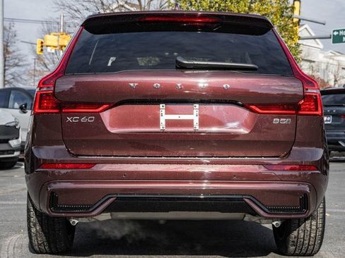 New 2026 Volvo XC60 B5 Ultra w/ Protection Package Premier image 5