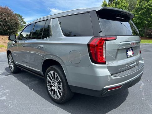 Used 2024 GMC Yukon Denali RWD image 23