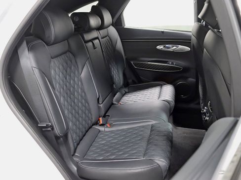 Used 2023 Genesis GV70 3.5T Sport w/ Sport Prestige Package AWD/4WD image 32